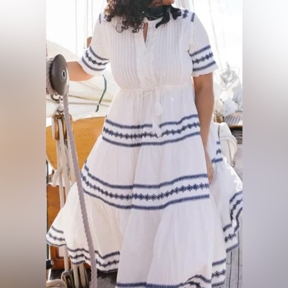 Ivy City Co Dresses & Skirts - White and Blue Embroidered Women's Dress